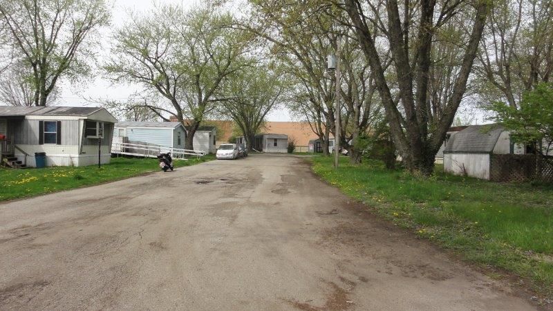 Sherwood MHP & Bourne End MHP: 906 W Main St, Peru, IN 46970